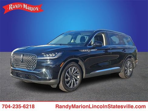 New 2025 Lincoln Aviator Premiere w/ Equipment Group 101A image 1