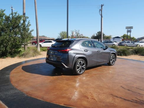 Certified 2025 Lexus UX 300h FWD image 2