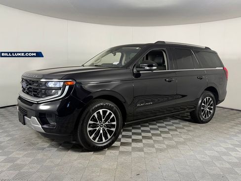 Used 2025 Ford Expedition Platinum AWD/4WD image 1