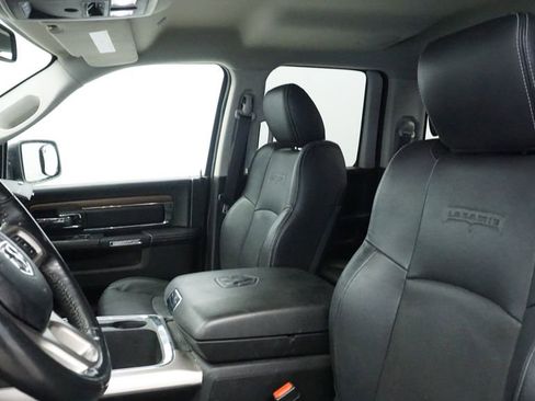 Certified 2017 RAM 1500 Laramie w/ Convenience Group image 26