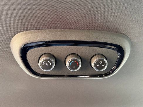 Certified 2025 Dodge Durango GT image 34