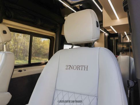 Used 2025 Mercedes-Benz Sprinter 2500 image 70