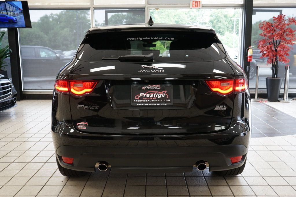 Used 2020 Jaguar F-PACE Premium AWD/4WD image 16