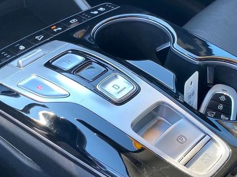 Used 2024 Hyundai Tucson Limited image 12