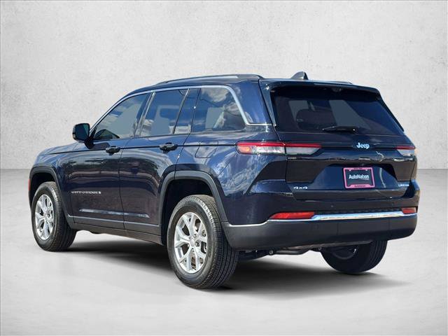 Certified 2023 Jeep Grand Cherokee Limited w/ Luxury Tech Group II AWD/4WD image 8