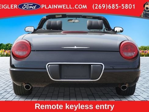 Used 2002 Ford Thunderbird RWD image 4