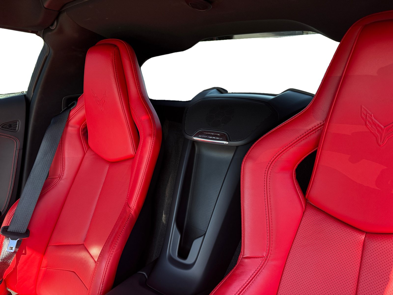 Used 2024 Chevrolet Corvette Stingray Coupe w/ Z51 Performance Package RWD image 16