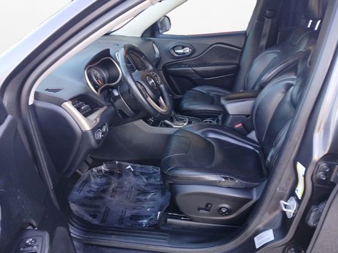 Used 2016 Jeep Cherokee High Altitude w/ Technology Group image 18