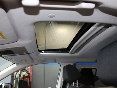 Used 2026 Honda CR-V EX image 22