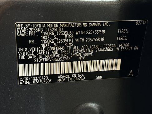 Used 2017 Toyota RAV4 Platinum FWD image 29