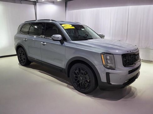 Used 2022 Kia Telluride SX image 2