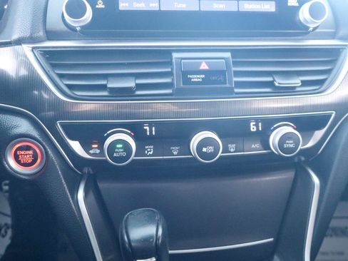 Used 2019 Honda Accord Sport image 22