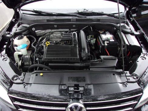 Used 2017 Volkswagen Jetta SE FWD image 27