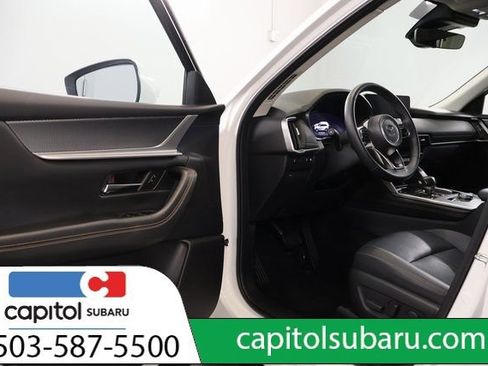 Used 2024 MAZDA CX-90 Plug-In Hybrid w/ Preferred AWD/4WD image 10