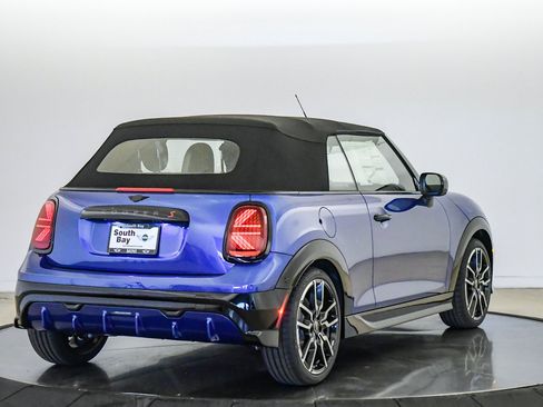 New 2026 MINI Cooper S FWD image 5