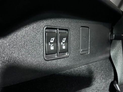 Used 2022 Lexus RX 350L FWD w/ Premium Package image 5