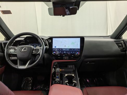 Used 2023 Lexus NX 350 AWD w/ Luxury Package image 13
