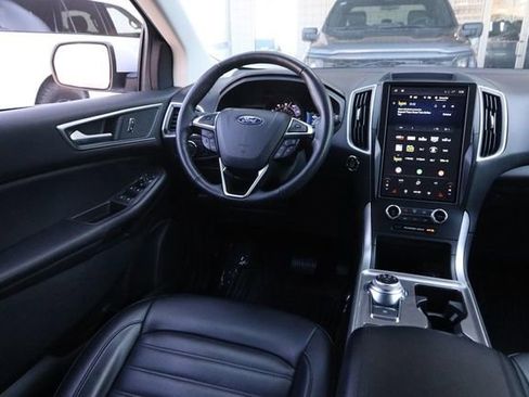 Certified 2024 Ford Edge SEL image 20