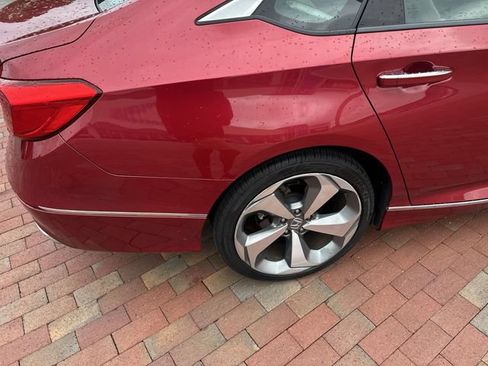 Used 2020 Honda Accord Touring image 15
