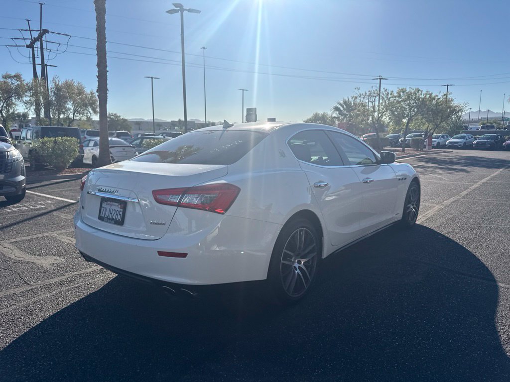 Used 2017 Maserati Ghibli RWD image 9
