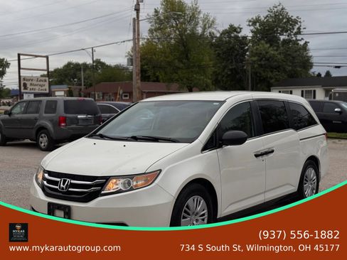 Used 2014 Honda Odyssey LX image 1
