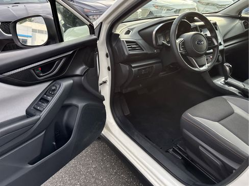 Used 2019 Subaru Crosstrek 2.0i Premium image 7