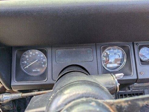 Used 1989 Jeep Wrangler 4WD image 20