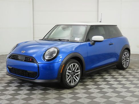New 2026 MINI Cooper S image 1