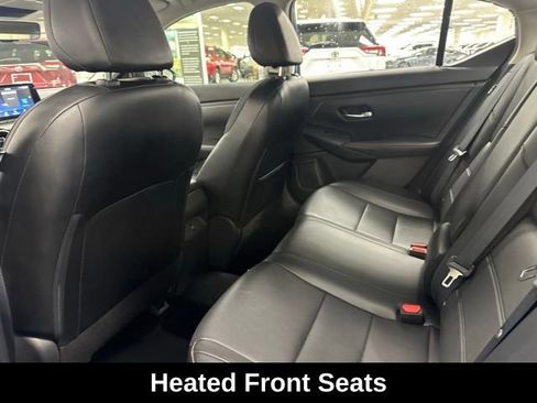 Used 2022 Nissan Sentra SR w/ SR Premium Package FWD image 17