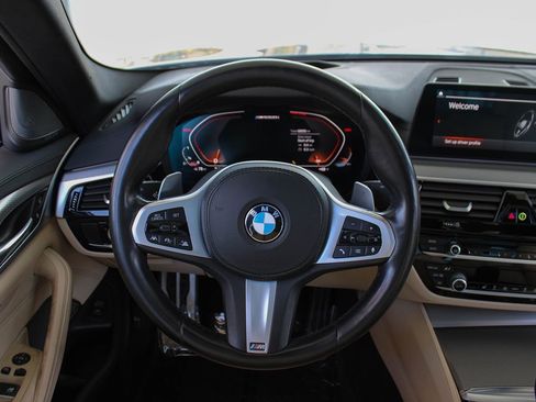 Used 2020 BMW M550i xDrive w/ Executive Package AWD/4WD image 27