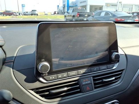 Used 2022 Nissan Altima 2.5 SR w/ Midnight Edition Package image 22