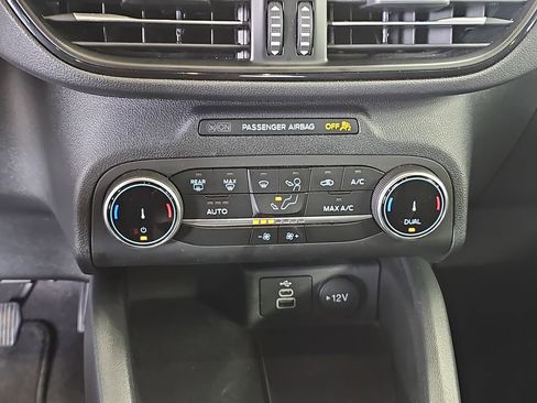 Used 2025 Ford Escape ST-Line AWD/4WD image 20