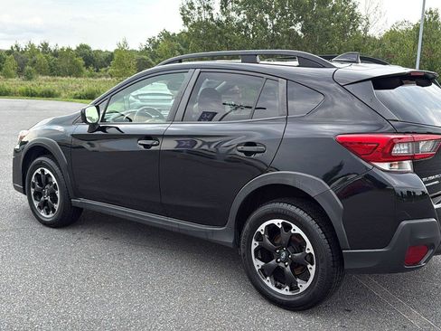 Used 2023 Subaru Crosstrek 2.0i Premium AWD/4WD image 9