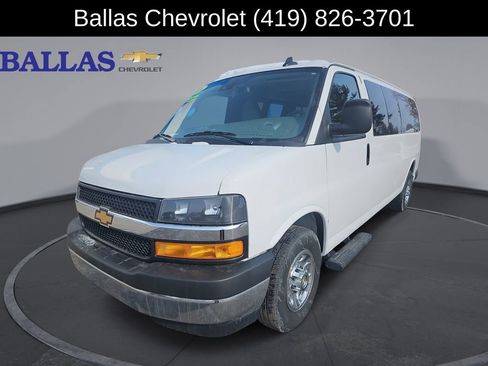 Used 2024 Chevrolet Express 3500 LT w/ LT Preferred Equipment Group image 1