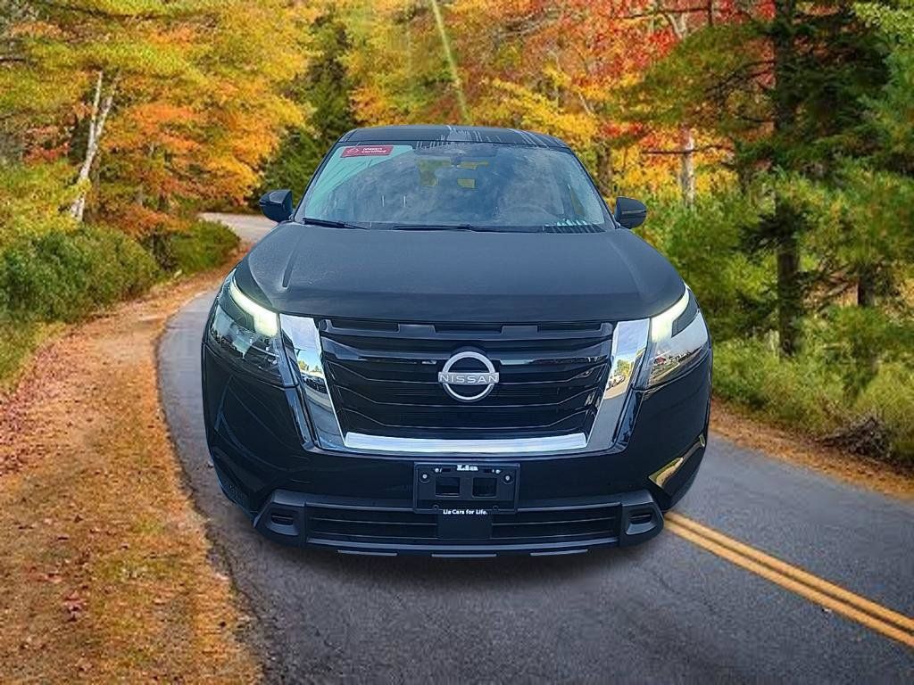 Certified 2024 Nissan Pathfinder S AWD/4WD image 9