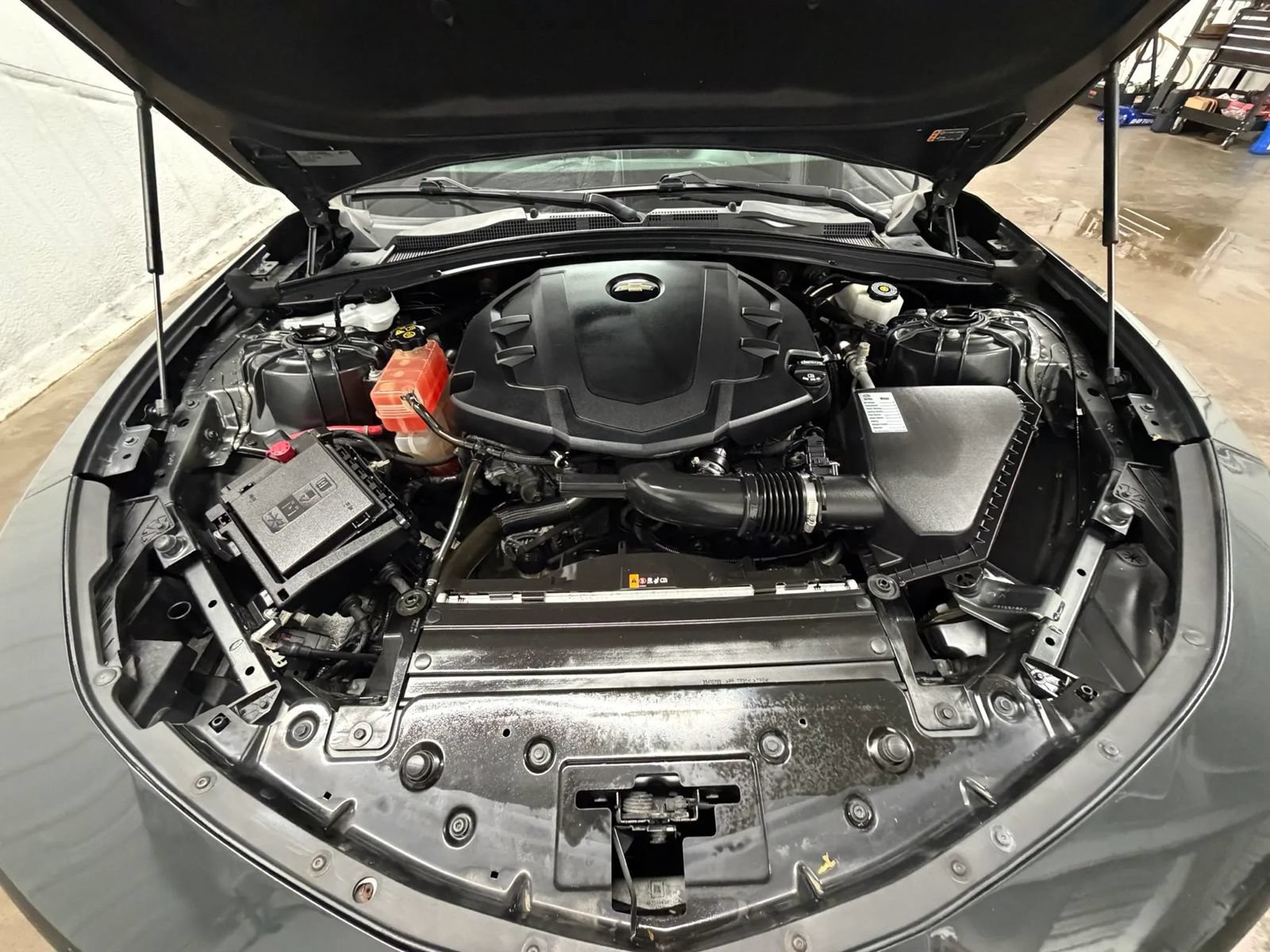 Used 2018 Chevrolet Camaro LT RWD image 26