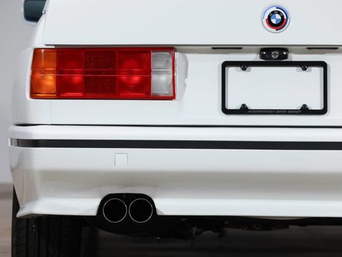 Used 1988 BMW M3 Coupe image 16