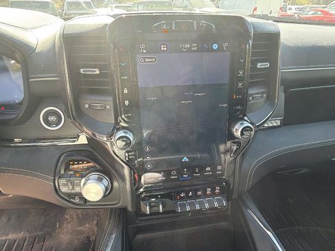 Used 2024 RAM 1500 Limited image 32