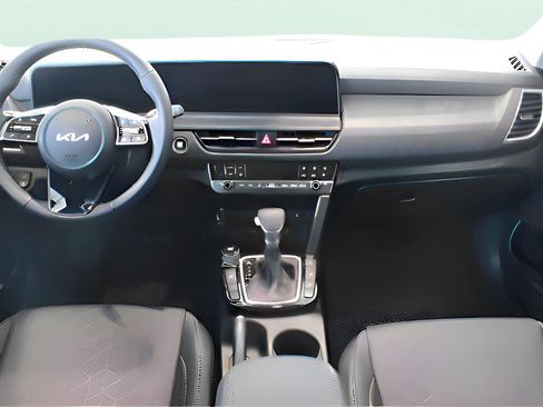 New 2026 Kia Seltos EX image 11