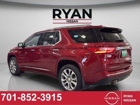 Used 2021 Chevrolet Traverse Premier AWD/4WD image 13