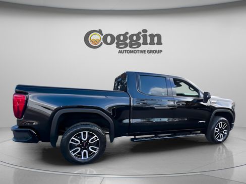 Certified 2024 GMC Sierra 1500 AT4 w/ AT4 Premium Package image 12