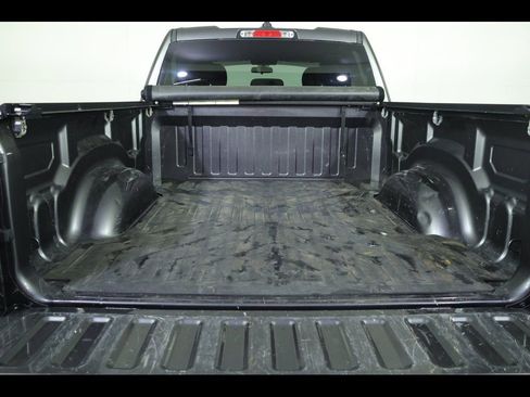 Used 2021 RAM 1500 Big Horn image 15