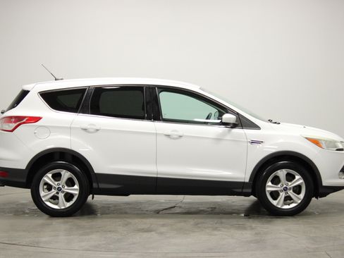 Used 2013 Ford Escape SE image 9