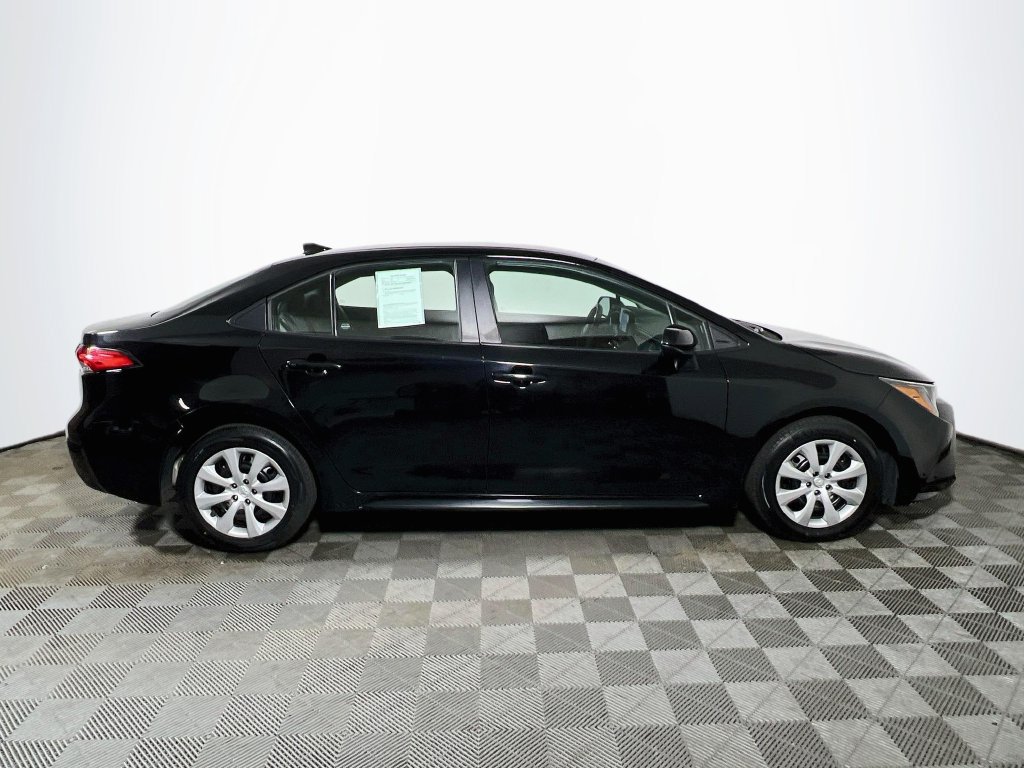 Certified 2024 Toyota Corolla LE FWD image 8