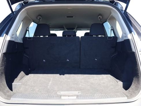 Used 2023 Nissan Rogue SV image 29