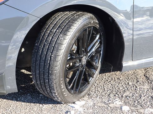 Used 2025 Toyota Camry SE image 17