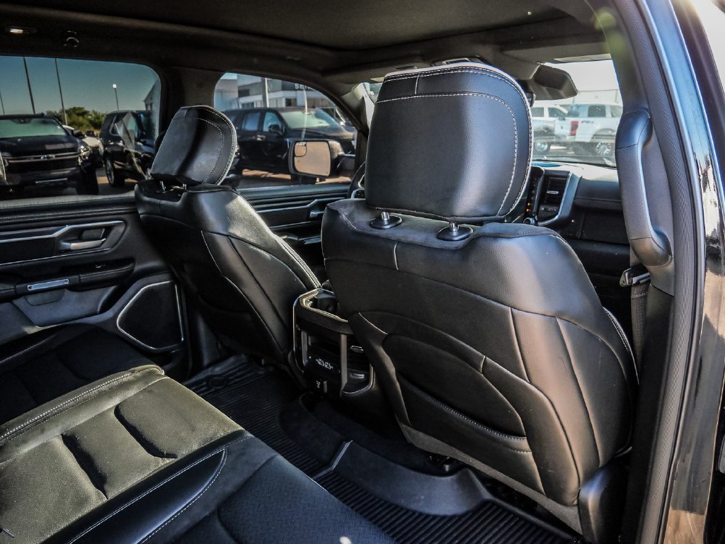Used 2025 RAM 1500 Laramie w/ Sport Appearance Package AWD/4WD image 24