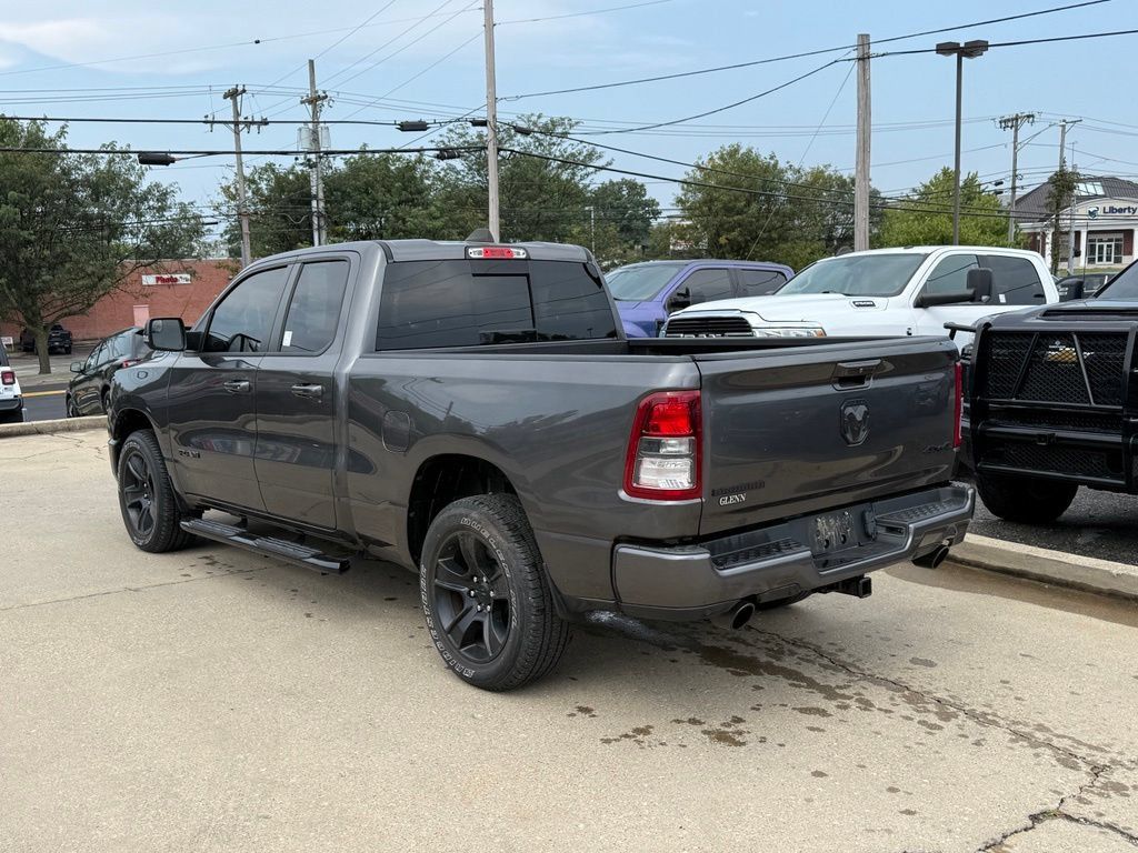 Used 2022 RAM 1500 Big Horn AWD/4WD image 9