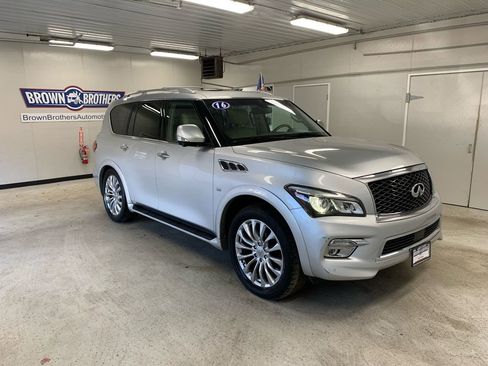 Used 2016 INFINITI QX80 Luxe w/ 22" Wheel Package image 12