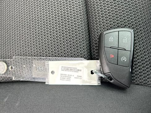 New 2026 GMC Canyon Elevation w/ Convenience Package image 29